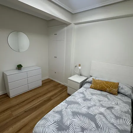 Piso En El Centro De Gijon
